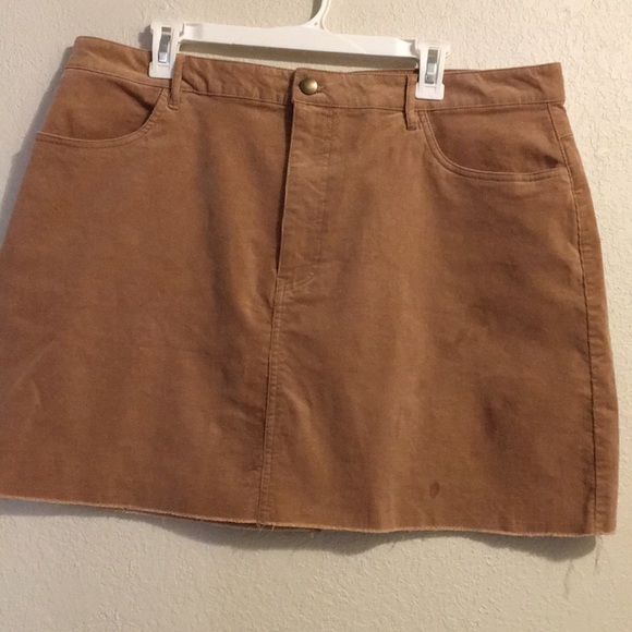 Forever 21 Dresses & Skirts - Forever 21 Ladies  Skirt